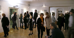 Ausstellungseröffnung: Werke von Künstler Arthur Poor im Kulturhaus St. Andrä-Wördern